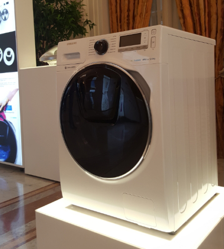 ماشین لباسشویی AddWash سامسونگ برنده جایزه بهترین 